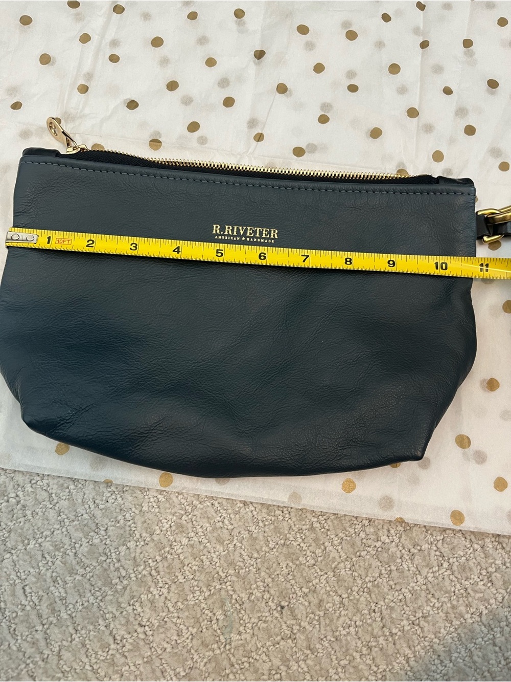 R. Riveter Deep Green Leather Wristlet Clutch - Picture 3 of 14